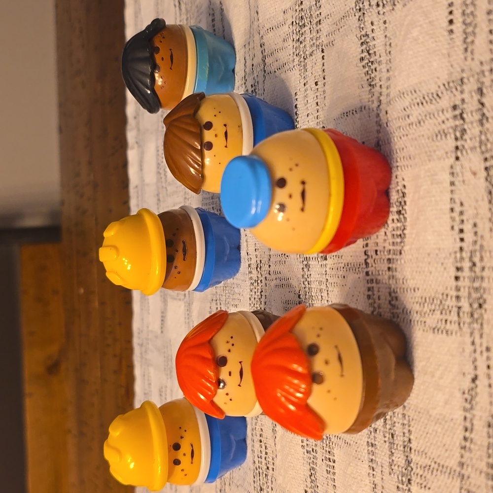 Little Tikes Vintage Little People